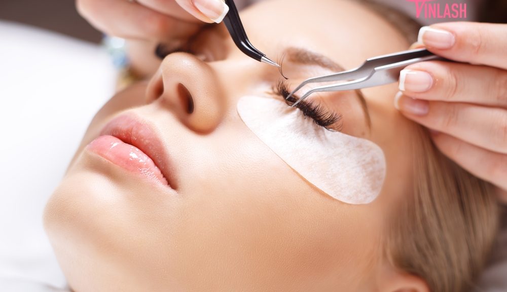 the-benefits-of-choosing-products-from-vin-lash-company-for-your-eyelash-extensions-business-1